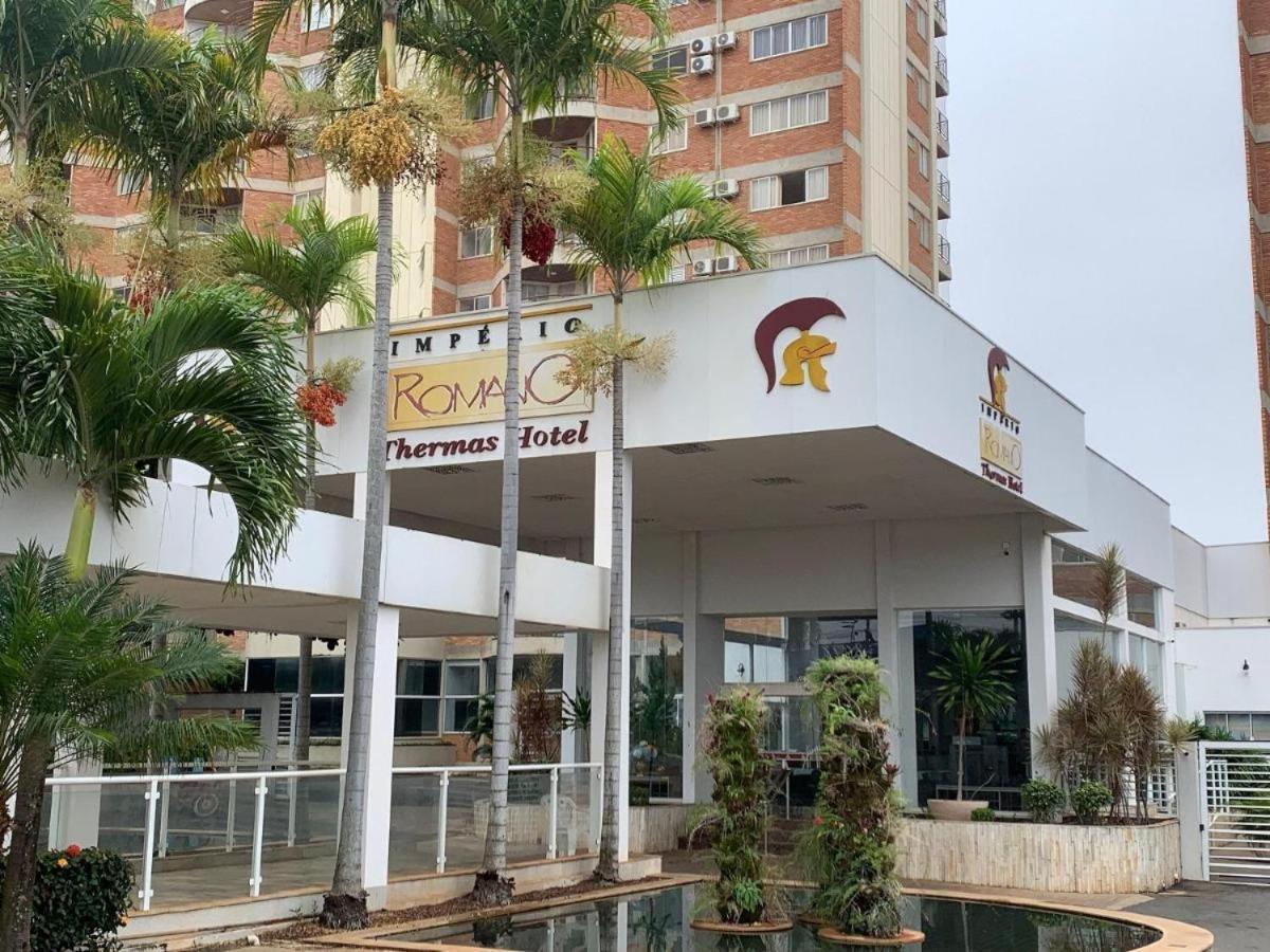 Apartamento Imperio Romano - 2 Quartos, 24Hs Piscina Caldas Novas Exterior photo