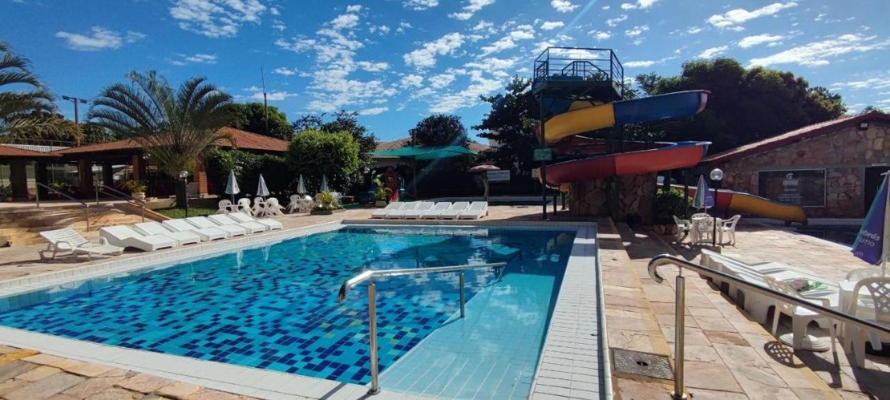 Apartamento Imperio Romano - 2 Quartos, 24Hs Piscina Caldas Novas Exterior photo