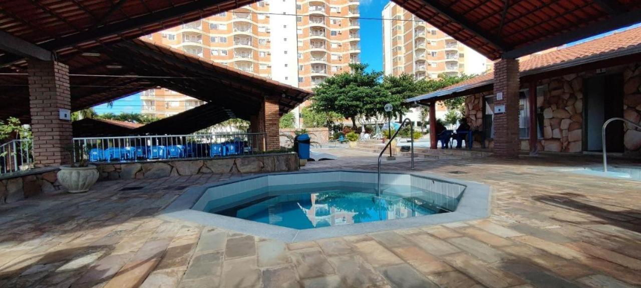 Apartamento Imperio Romano - 2 Quartos, 24Hs Piscina Caldas Novas Exterior photo